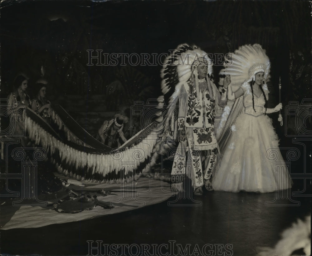 1941 Miss Loretta Petitjean Omarde in Mardi Gras Indian Costume - Historic Images