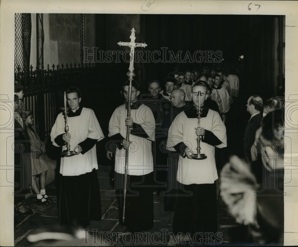 1949 Archbishop Rummel conferred Papal Honors, St. Louis Cathedral. - Historic Images