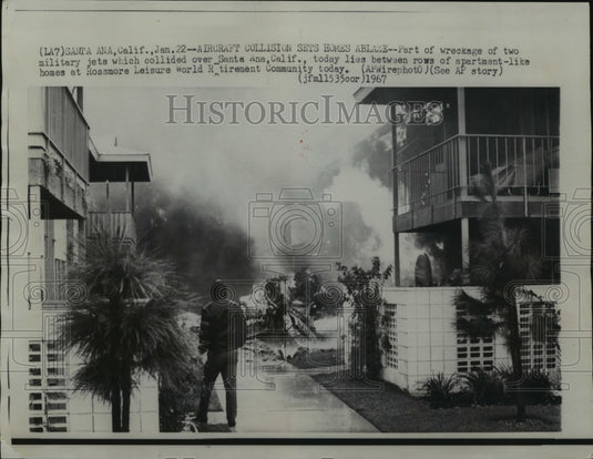 1967 Press Photo Wreckage of two military jets which collided over California - Historic Images