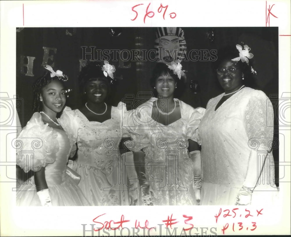 1993 Ebony Agard and Friends at Alpha Zeta Party - Historic Images