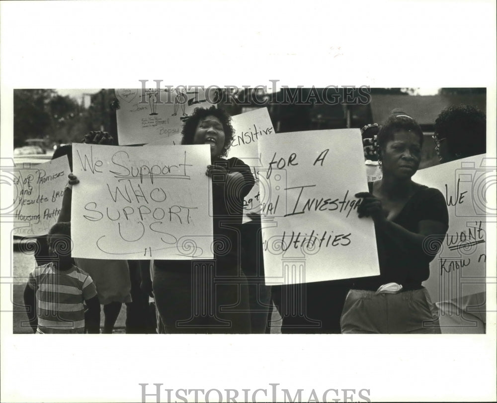 1984 Tenants of the Acre Road Housing Project protest in Morrero.-Historic Images