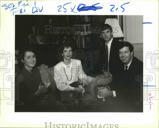 1989 Lynn Ives and Others at Alumnae Party - Historic Images
