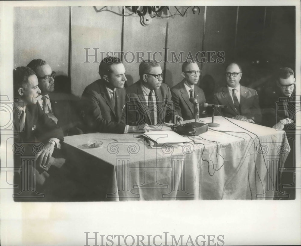 1970 Press Photo National Association of Letter Carriers Press Conference. - Historic Images