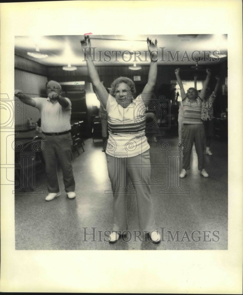 1990 New Orleans - Myrthle Hinds Exercises at Council on Aging Bldg. - Historic Images