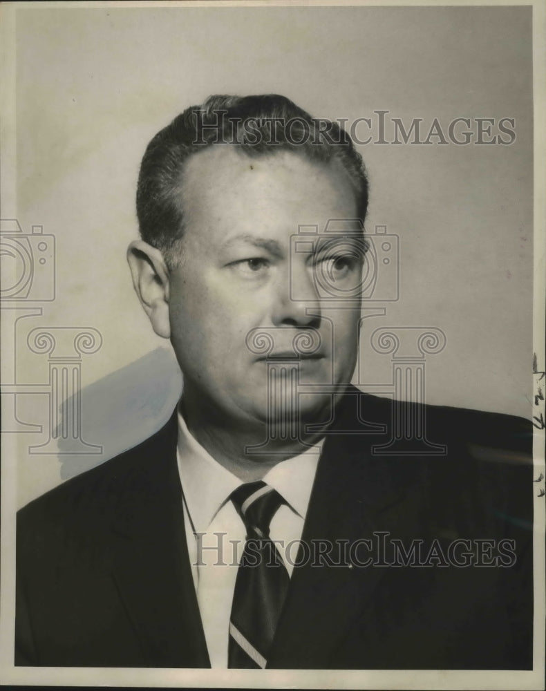 1968 Press Photo Troy A Adams Jr., Dir of New Orleans District Immigration - Historic Images