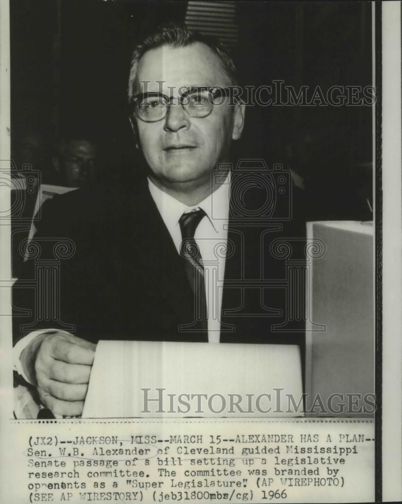 1966 Press Photo Sen. W.B., Alexander of Cleveland . - noa09866 - Historic Images