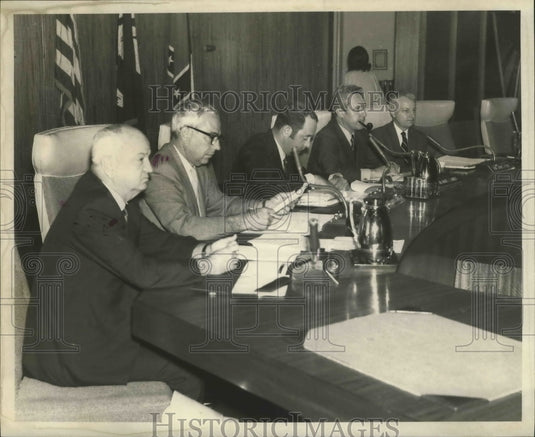 1969 Press Photo Air Rights hearing at City Hall. - Historic Images