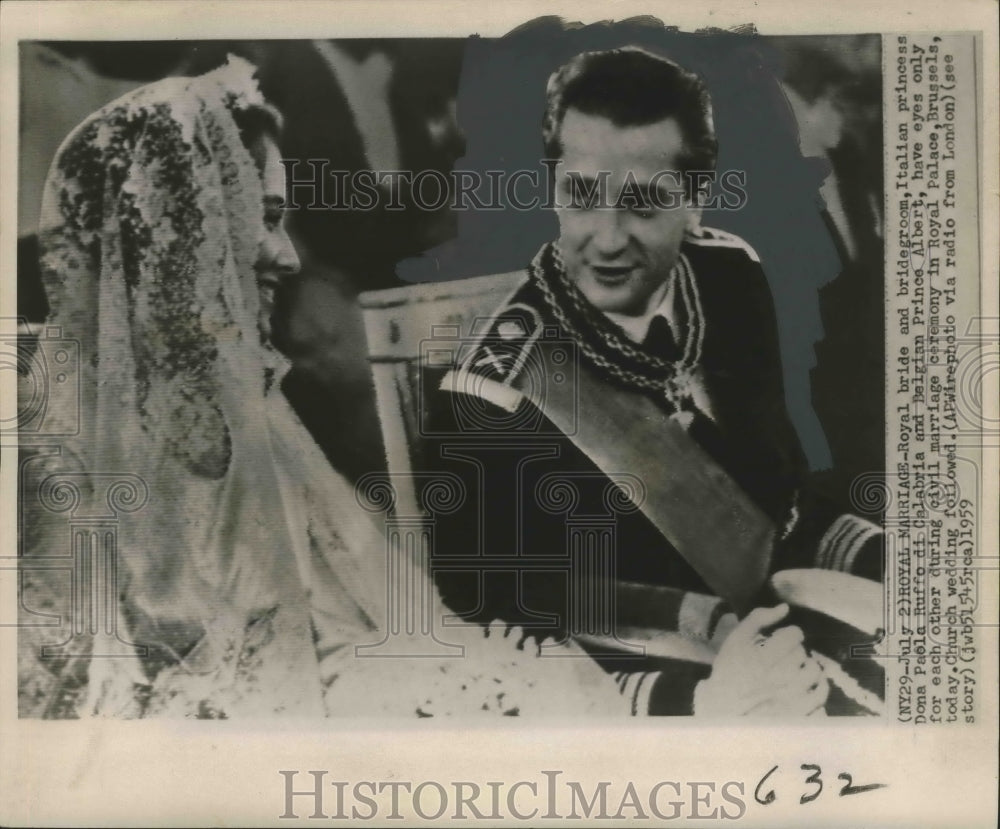 1959 Press Photo Princess Paola and Prince Albert during civil marriage ceremony - Historic Images