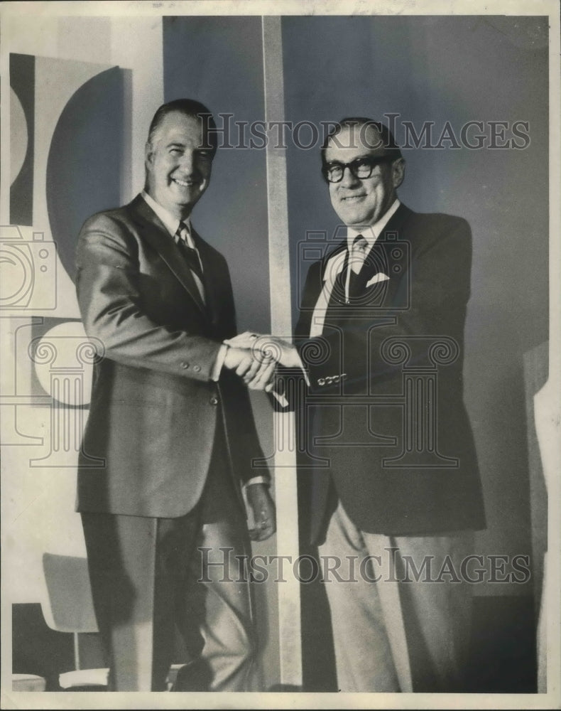 1971 Press Photo Spiro Agnew is welcomed to the Southern Gas Association meeting - Historic Images