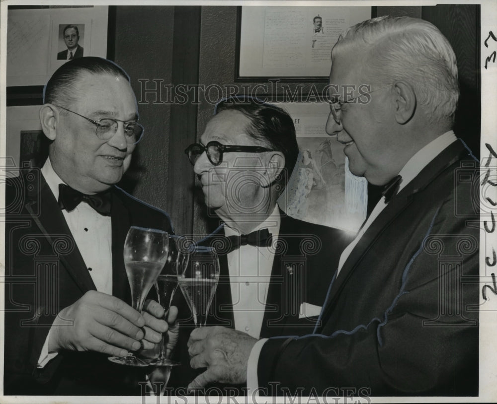 1966 Press Photo Roy Alciatore, George Rezek &amp; Paul Spitler at Bacchus Society - Historic Images