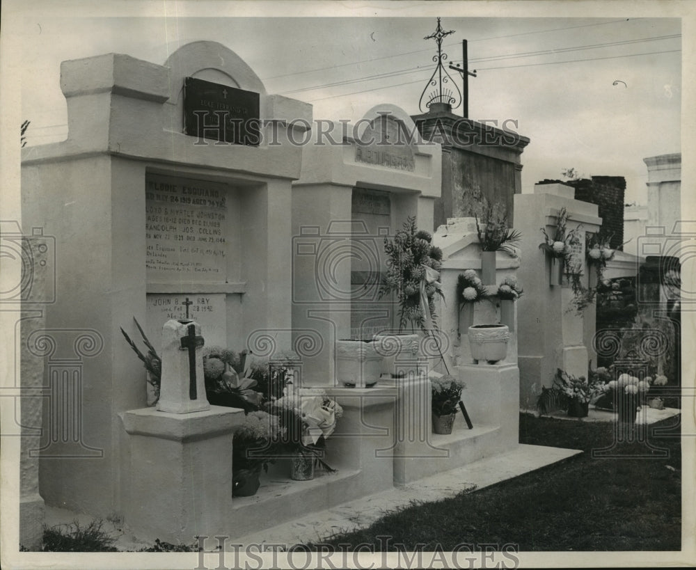 1967 Press Photo All Saints Day - A general view at St. Louis Cemetery No. 2. - Historic Images