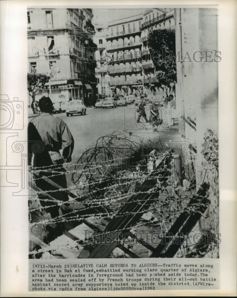 1962 Traffic moves along a street in Babel Oued, Algiers.-Historic Images