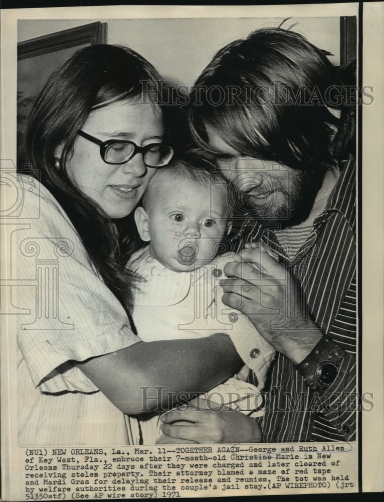 1971 Press Photo George and Ruth Allen reunited with daughter, Christine Marie. - Historic Images