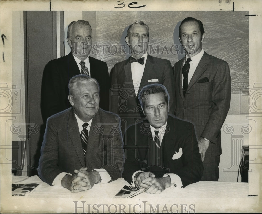 1969 Press Photo Newly named officers of International House in New Orleans. - Historic Images