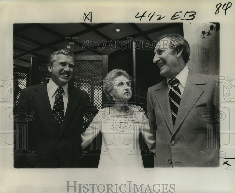 1976 Press Photo Mr. and Mrs. Isadar Brandt - Historic Images