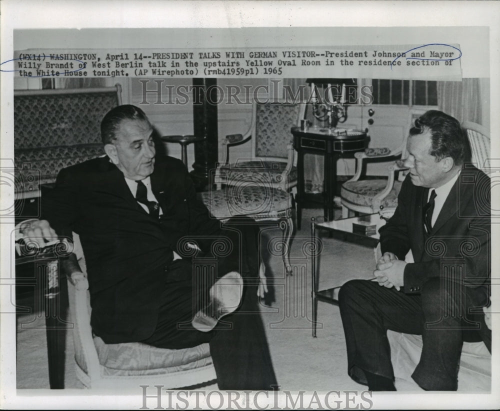 1965 Press Photo President Johnson and  Mayor Willie Brandt of West Berlin. - Historic Images