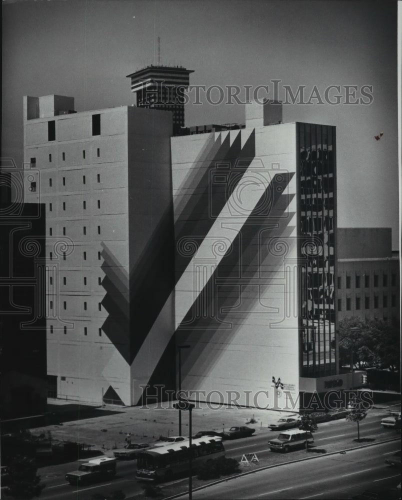 1976 Press Photo Bank of New Orleans - Building on Poydras - Historic Images