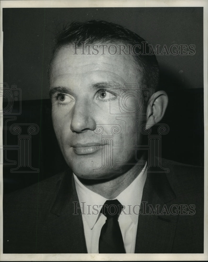 1969 Press Photo Tulane Institute of International Education - Vance D. Brand - Historic Images