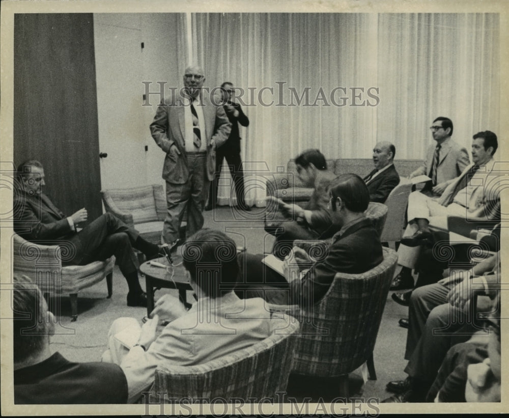 1970 Press Photo Vice President Spiro T. Agnew at the Times-Picayune newspaper - Historic Images