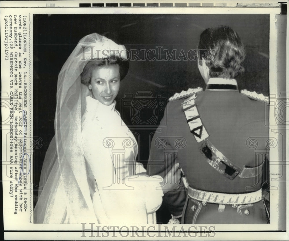 1973 Press Photo Royal Family - Princess Anne and Mark Phillips Wedding - Historic Images