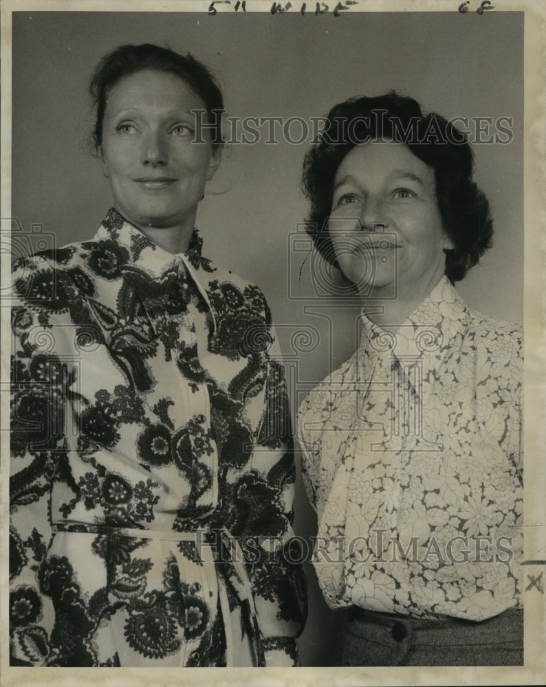 1972 Press Photo Lin Anderson and Wilmar Utting, Reporters From South Africa - Historic Images