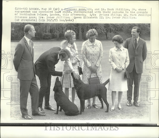 1973 Press Photo Royal Family - Family Photo for Princess Anne's Engagement - Historic Images