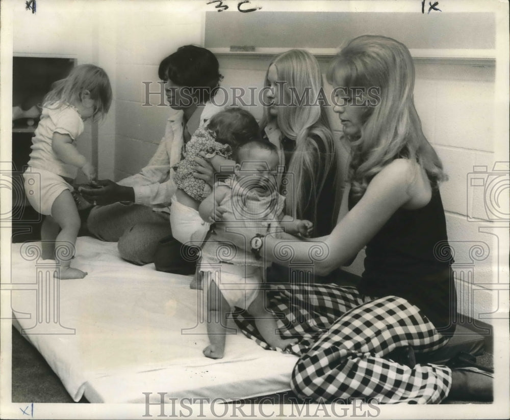 1973 Press Photo Assoc. Retarded Children of Greater New Orleans Has Program- Historic Images