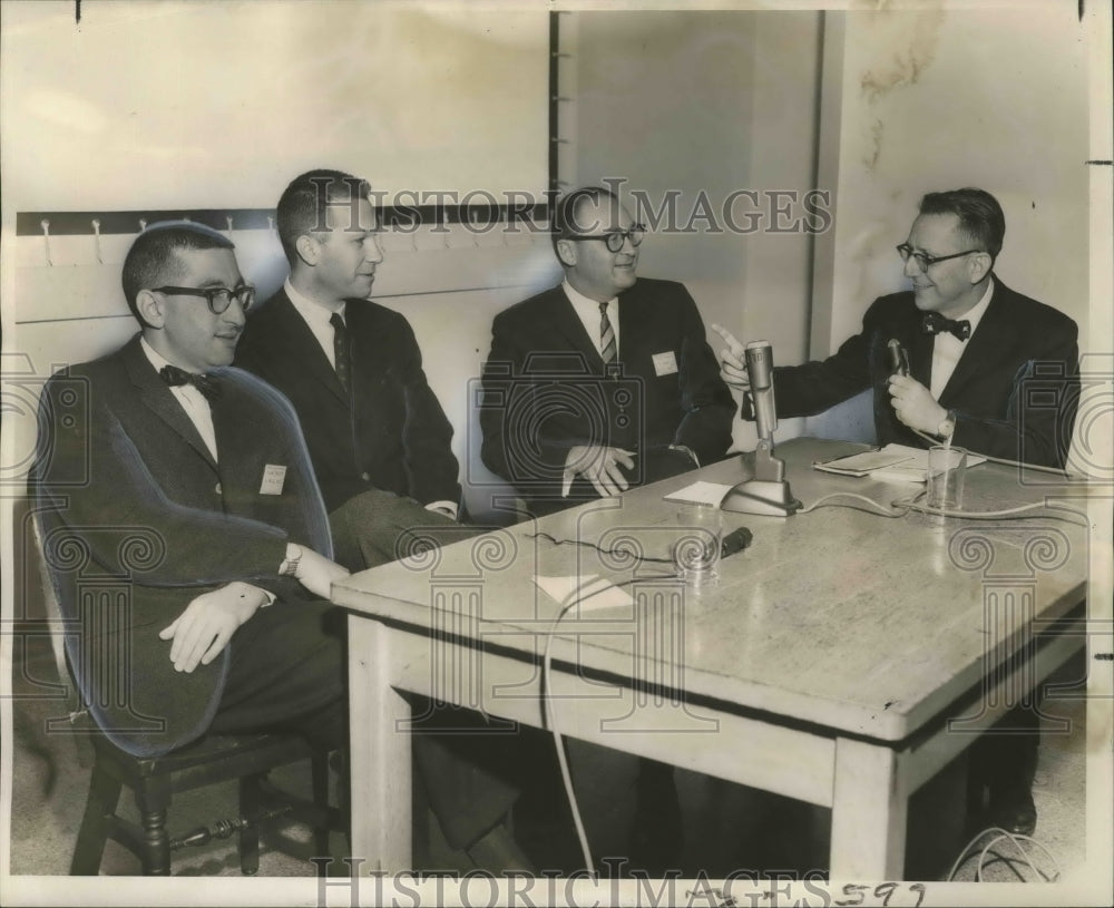 1964 Press Photo American College of Physicians - Panel on Asthma - noa17979- Historic Images