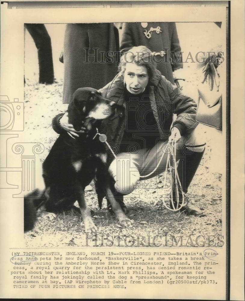 1973 Press Photo Royal Family - Princess Anne With Dog in Cirencester, England - Historic Images