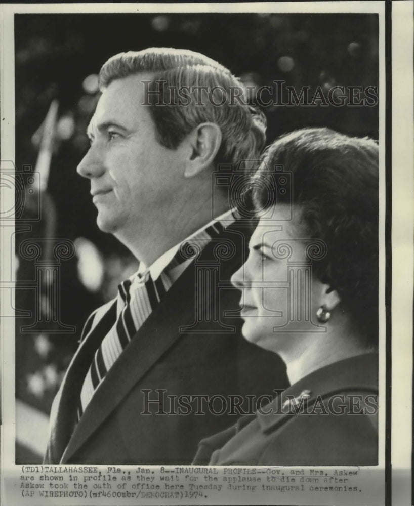 1974 Press Photo Reubin Askew and Wife at Inauguration - Historic Images