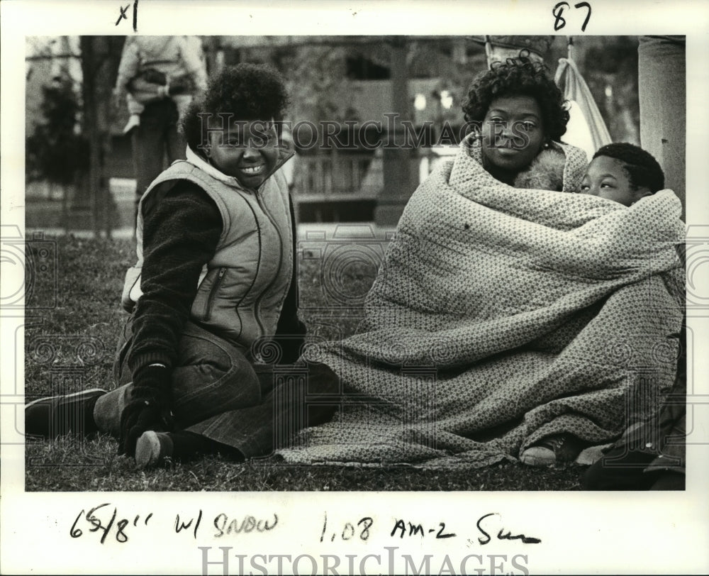 1983 Press Photo Armstrong Park - Deverney Hudson, Barbara and Everett Webster - Historic Images