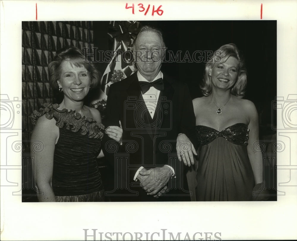 1985 Press Photo Lura Harrison, Tom Ashley, and Vicki Flatt - Historic Images