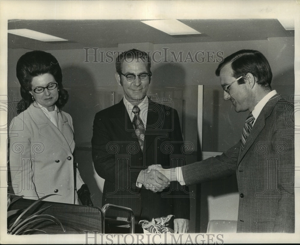 1972 Press Photo Thomas J. Armstrong, Housing and Urban Development Director - Historic Images