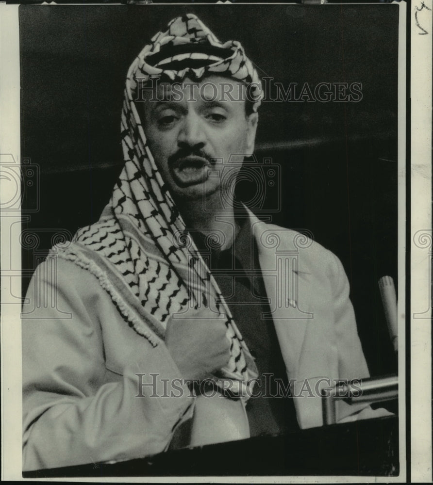 1974 Press Photo Yasir Arafat With Clenched Fist at United Nations Address-Historic Images