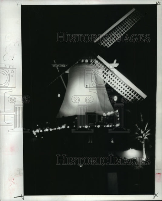 1967 Press Photo Dutch Windmill Restaurant in Aruba, Exterior - Historic Images