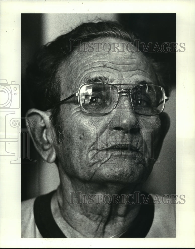 1983 Press Photo Leonard "Brownie" Andrew Bankston, Former Baseball Player - Historic Images