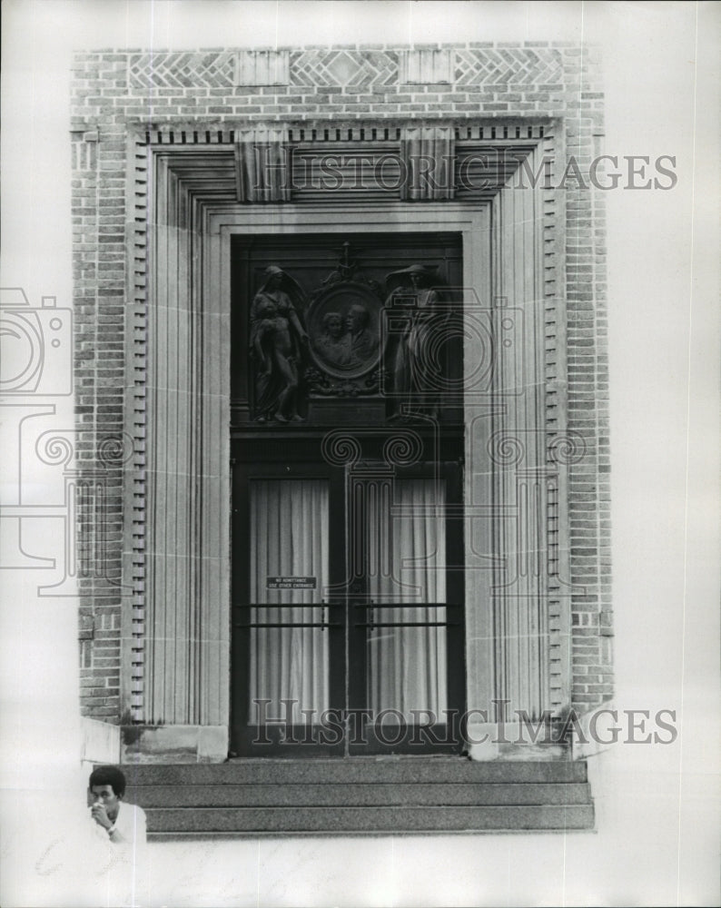 1974 Press Photo New Orleans Architecture, Doorway and Carved Detail - Historic Images