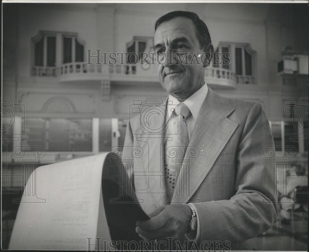 1973 Press Photo Albert Barrientos Jr., Green Coffee Association President - Historic Images