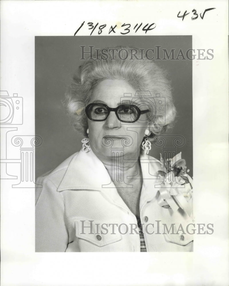 1977 Press Photo Leoncia Baker, President Westmarr Business &amp; Professional Club - Historic Images