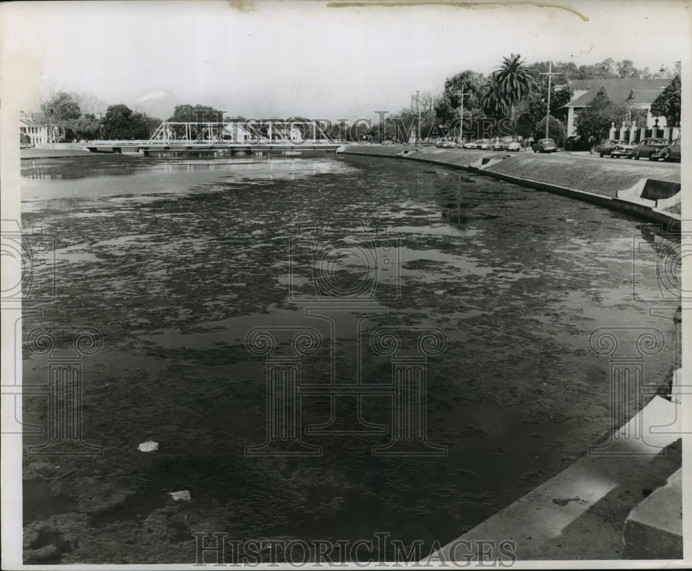 1961 Press Photo Bayou St. John - Bridge and Neighborhood on Bayou, New Orleans - Historic Images