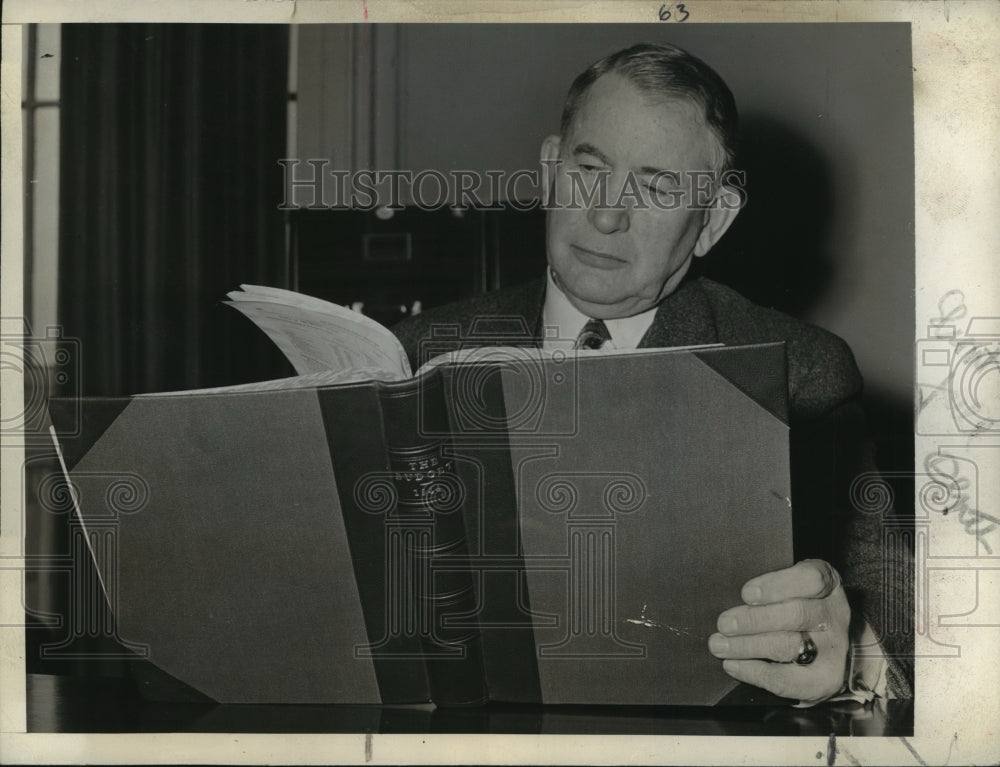 1943 Senator Alben Barkley, Kentucky, Senate Majority Leader - Historic Images