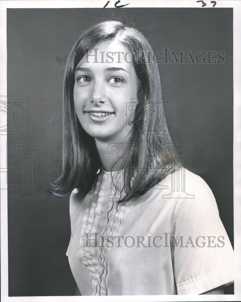 1969 Press Photo Terrific Teen, June Bertucci - Historic Images