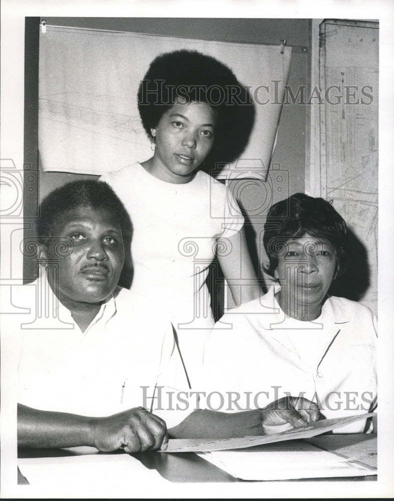 Frank Bivens, Miss Brenda Dyer and Mrs. Ellie Mae Williams - Historic Images