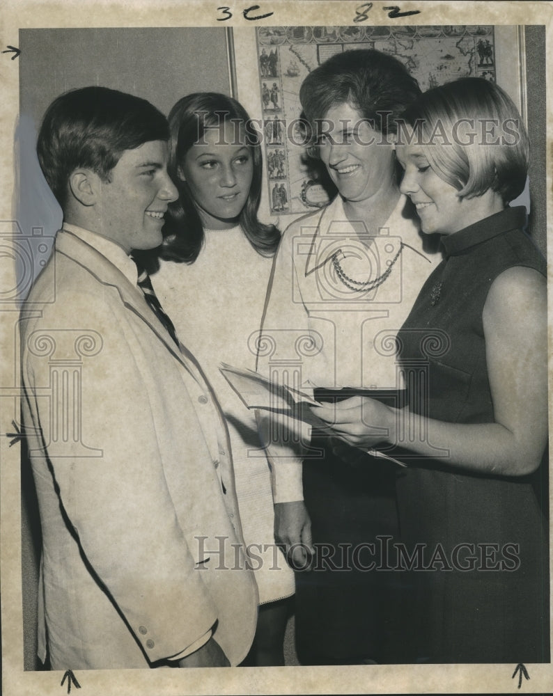 1969 Press Photo New Orleans Students at International House Orientation- Historic Images