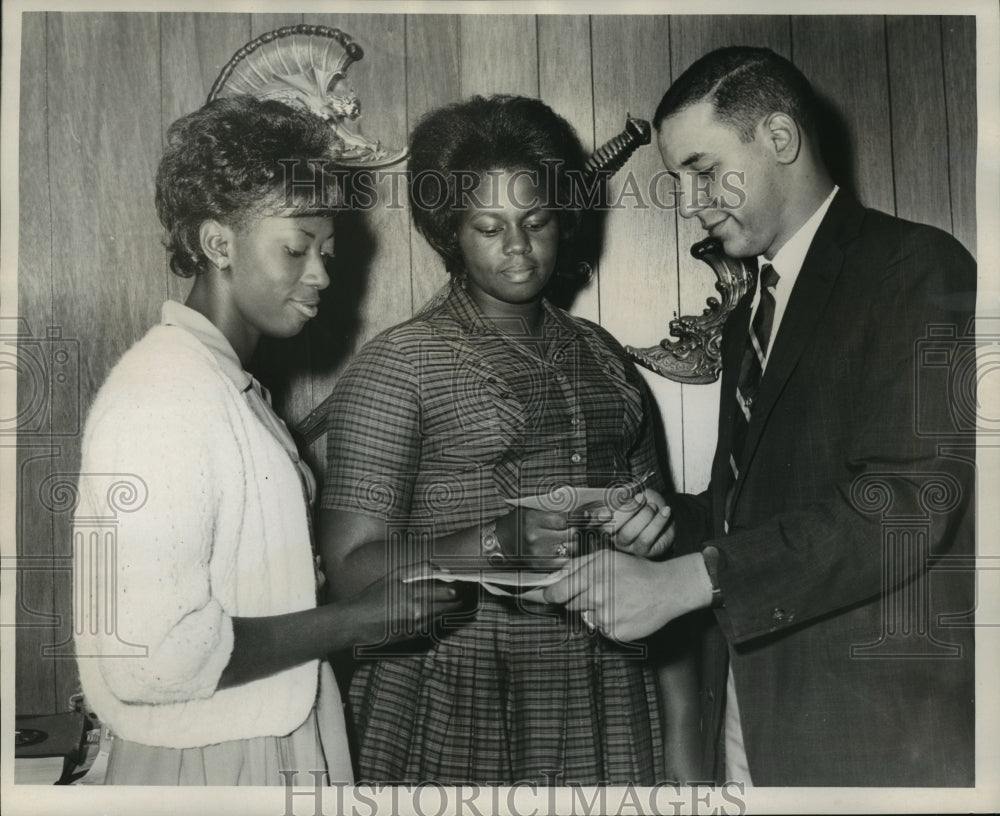 1965 Three Attendees of Louisiana Neighborhood Youth Corps Project-Historic Images