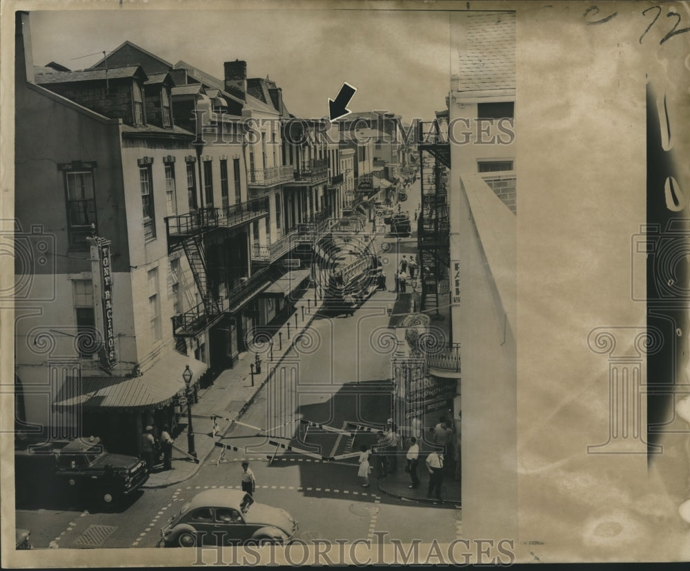 1964 Press Photo Aerial View of Bourbon Street Barricades after New Orleans Fire-Historic Images