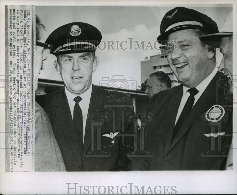 1965 Press Photo Capt. Robert Buck and Capt. Jack Martin after world journey-Historic Images