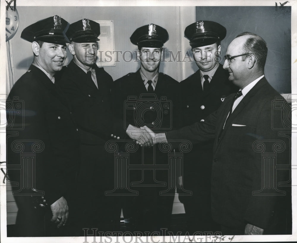 1962 Press Photo Commander Captain Earl Burmaster at New Orleans Police Academy-Historic Images