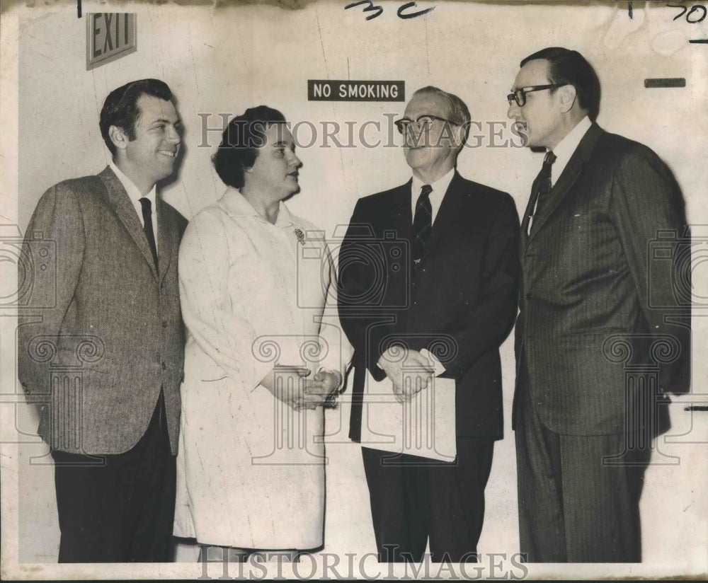 1969 Sponsors of Annual tuberculosis seminar at Tulane University - Historic Images