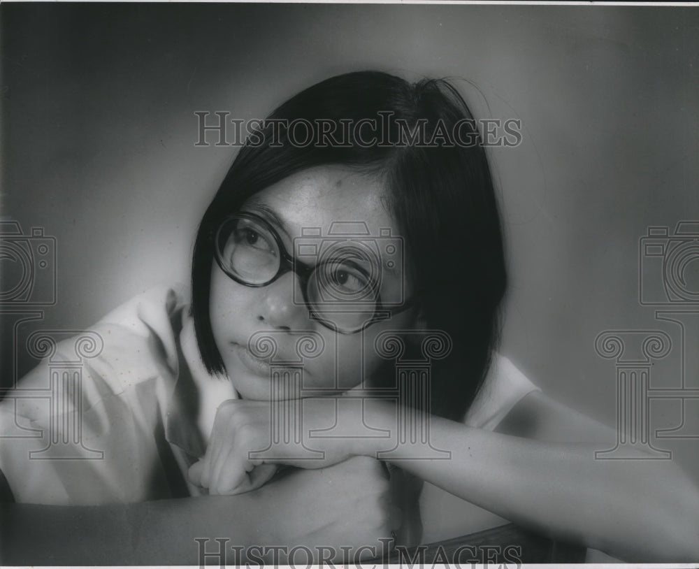 1970 May Lee Chang of St. Mary's Dominican NORD art lessons - Historic Images